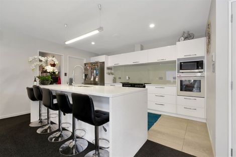 Photo of property in 31 Davaar Crescent, Broomfield, Christchurch, 8042