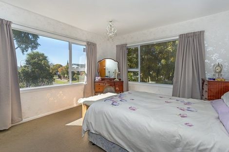 Photo of property in 18 Rutherglen Avenue, Ilam, Christchurch, 8041