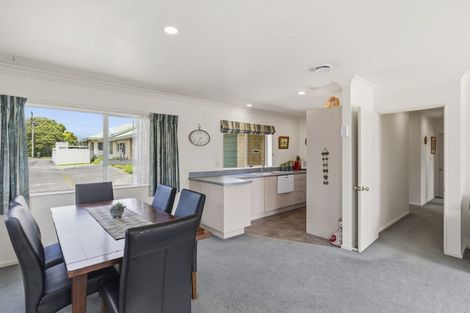 Photo of property in 61b Winchester Street, Levin, 5510