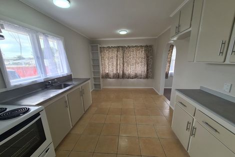 Photo of property in 27 Tyrone Street, Otara, Auckland, 2023