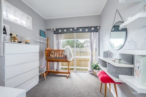 Photo of property in 24a Bell Road, Waiwhetu, Lower Hutt, 5010