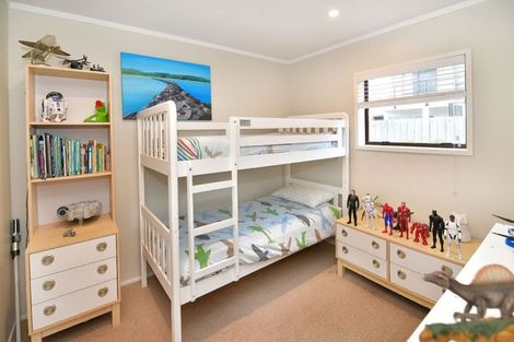 Photo of property in 27b Little Barrier Avenue, Manly, Whangaparaoa, 0930