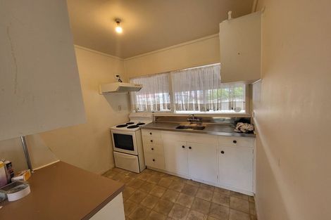 Photo of property in 42 Mcannalley Street, Manurewa East, Auckland, 2102