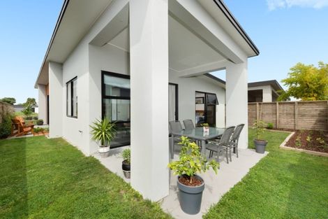 Photo of property in 68 Coast Boulevard, Papamoa Beach, Papamoa, 3118