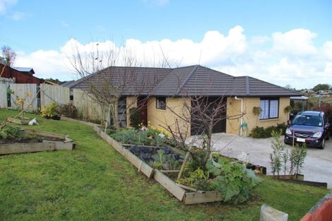 Photo of property in 1 Cole Terrace, Te Kamo, Whangarei, 0112