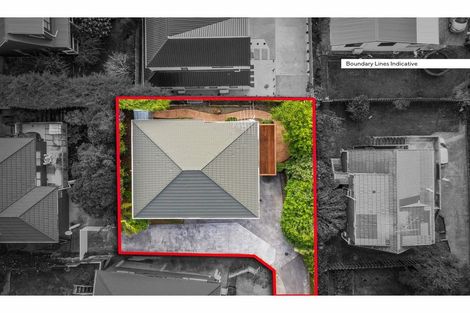 Photo of property in 2/5 Anne Road, Hillcrest, Auckland, 0627