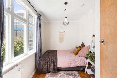 Photo of property in 160 Wellington Road, Paekakariki, 5034