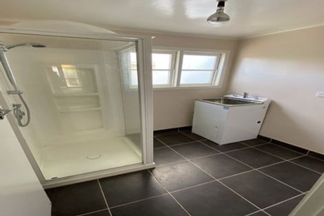 Photo of property in 131 Weraroa Road, Levin, 5510