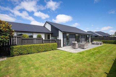 Photo of property in 26 Roys Street, Marshland, Christchurch, 8083