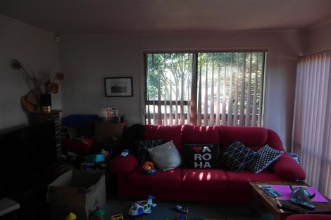 Photo of property in 3 Correa Court, Goodwood Heights, Auckland, 2105