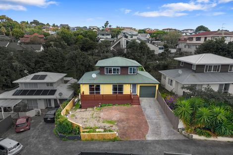 Photo of property in 2/10 Lyell Court, Clover Park, Auckland, 2019