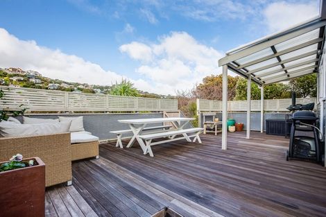 Photo of property in 3 Waikato Street, Island Bay, Wellington, 6023