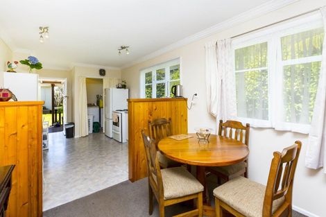 Photo of property in 2 Pokaka Street, Birchville, Upper Hutt, 5018