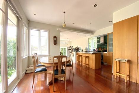 Photo of property in 9a Kingsley Street, Westmere, Auckland, 1022
