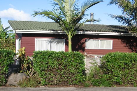 Photo of property in 6 Francis Skinner Place, Orewa, 0931