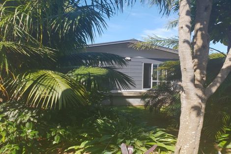 Photo of property in 47 Taihiki Road, Clarks Beach, 2122