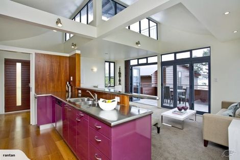 Photo of property in 63a Beresford Street, Bayswater, Auckland, 0622