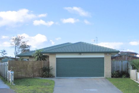 Photo of property in 51 Katerini Grove, Papamoa Beach, Papamoa, 3118