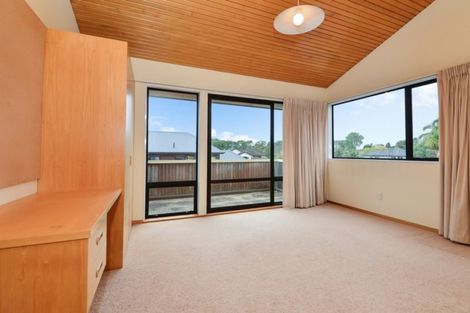 Photo of property in 44 Delamare Road, St Andrews, Hamilton, 3200