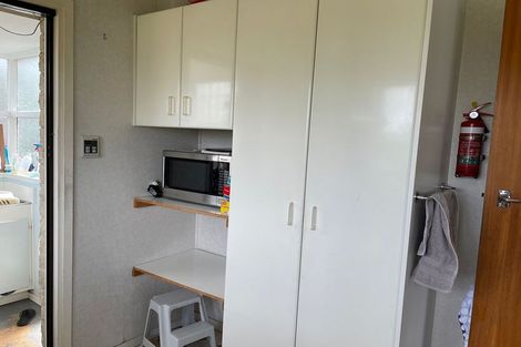 Photo of property in 2/17 Jenelin Road, Glendene, Auckland, 0602