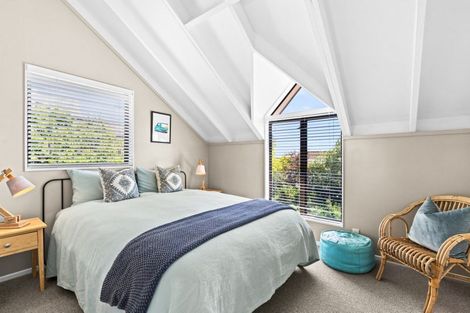 Photo of property in 12 Ritchie Place, Havelock North, 4130