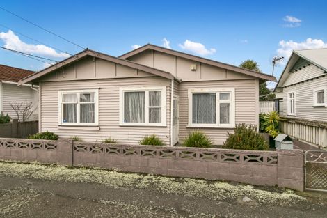 Photo of property in 4 Jessie Street, Petone, Lower Hutt, 5012