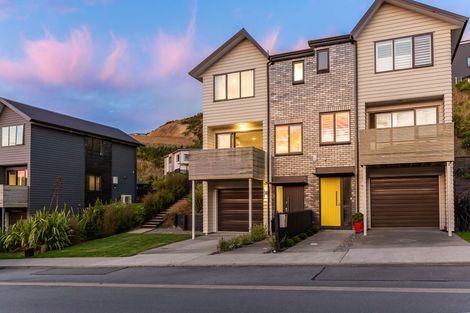 Photo of property in 7 Holystone Road, Whitby, Porirua, 5024