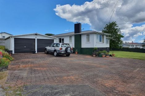 Photo of property in 24 Addison Street, Blockhouse Bay, Auckland, 0600