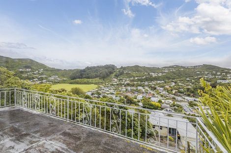 Photo of property in 25 Collier Avenue, Karori, Wellington, 6012
