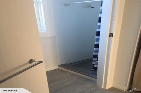 Photo of property in 2/45 Stanley Street, Berhampore, Wellington, 6023