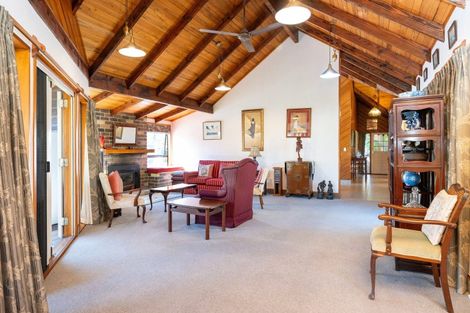 Photo of property in 1 Ritchie Place, Havelock North, 4130