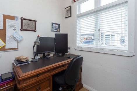 Photo of property in 176 Manchester Street, Feilding, 4702