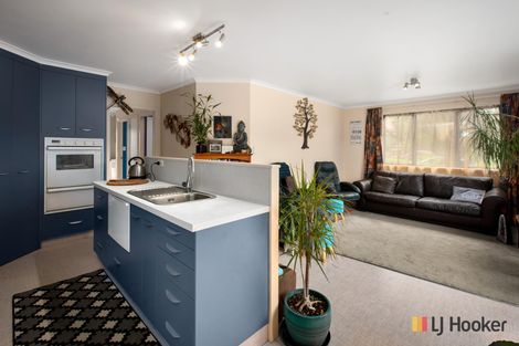 Photo of property in 25 Pohutukawa Drive, Athenree, Katikati, 3177