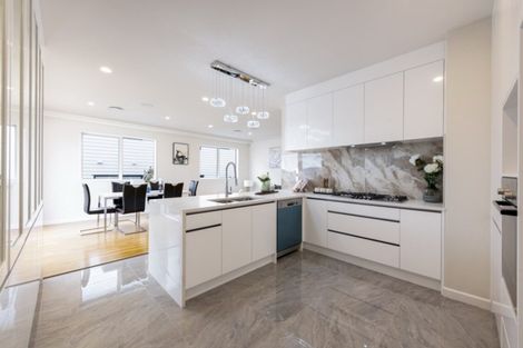 Photo of property in 11 Drover Close, Flat Bush, Auckland, 2019