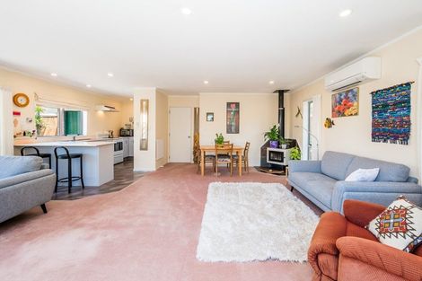 Photo of property in 21b Michael Road, Paraparaumu Beach, Paraparaumu, 5032