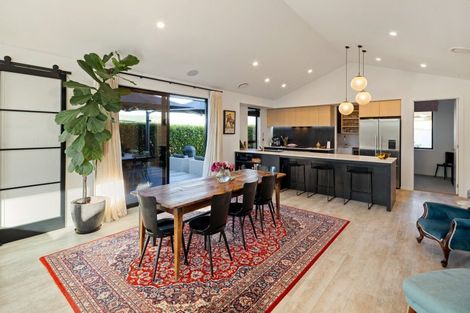 Photo of property in 7 Moemoea Place, Cambridge, 3434