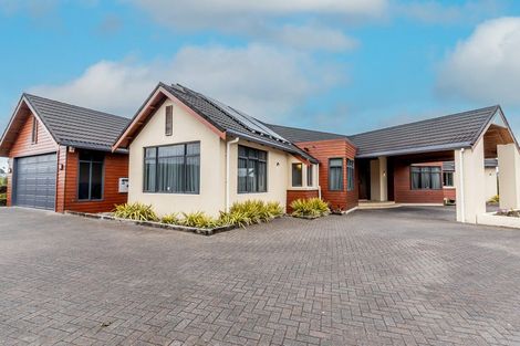 Photo of property in 28 Westvale Lane, Te Kowhai, Hamilton, 3288