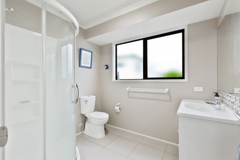 Photo of property in 12 Iris Place, Grandview Heights, Hamilton, 3200