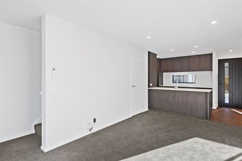 Photo of property in 5/325 Lincoln Road, Addington, Christchurch, 8024