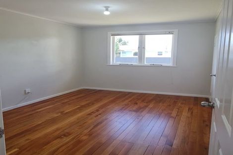 Photo of property in 13 Wallace Road, Mangere Bridge, Auckland, 2022