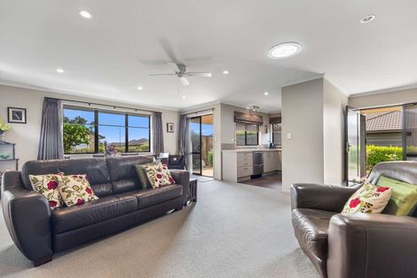 Photo of property in 61a Malta Crescent, Katikati, 3129