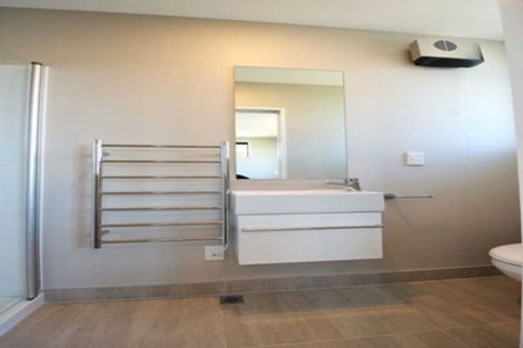 Photo of property in 411 Armagh Street, Linwood, Christchurch, 8011