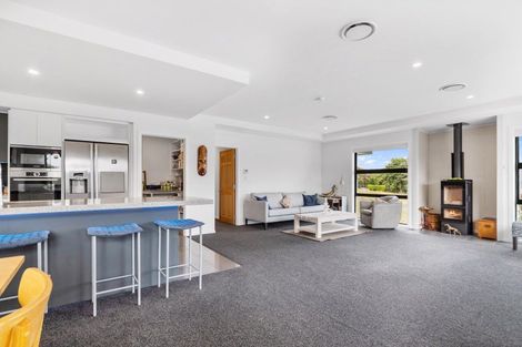 Photo of property in 2 Taimana Lane, Diamond Harbour,  8971