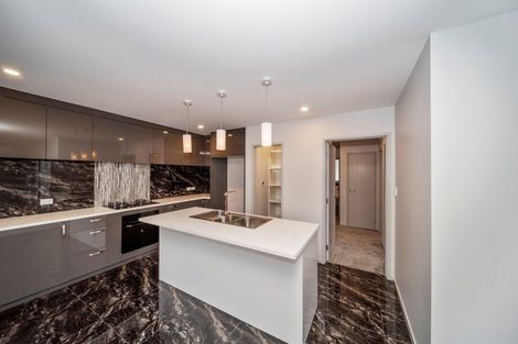 Photo of property in 3 Frederick Place, Whalers Gate, New Plymouth, 4310