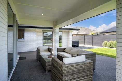 Photo of property in 13 Terry Came Drive, Cambridge, 3434