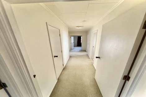 Photo of property in 100 West Harbour Drive, West Harbour, Auckland, 0618