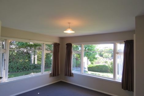 Photo of property in 11 Bourne Crescent, Papanui, Christchurch, 8053