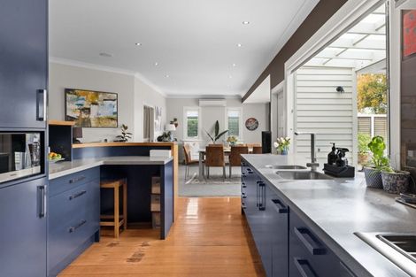 Photo of property in 19 Simla Avenue, Havelock North, 4130