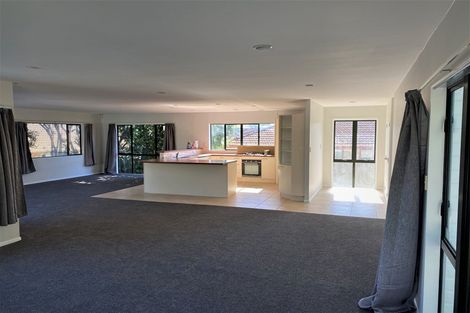 Photo of property in 5a Oakleigh Avenue, Takanini, 2112