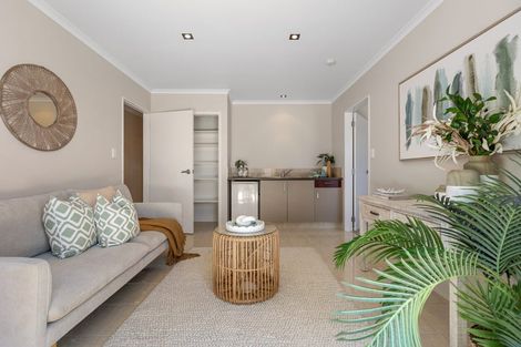 Photo of property in 10 Karewa Parade, Papamoa Beach, Papamoa, 3118